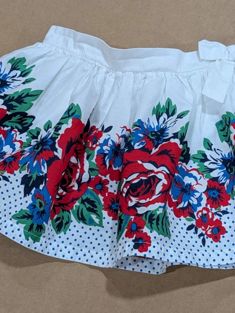 Genuine Kids Oshkosh Girls 18M White Floral Skirt Roses Bow Polka Dot Summer
